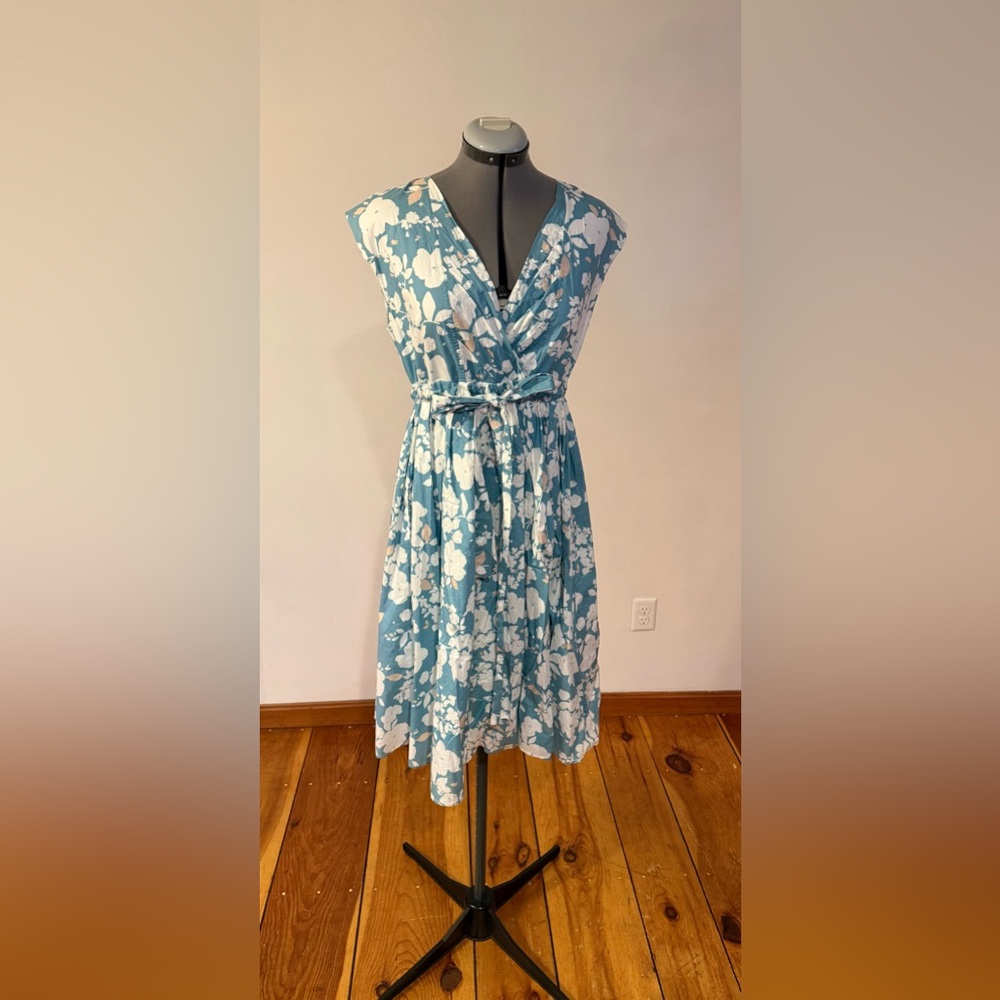 Floral Midi Dress in Teal and White - Picture 4 of 6